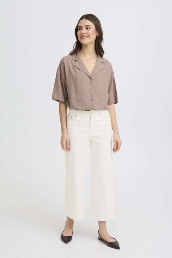 Jeans cheville jambe droite Jeans cheville jambe droite