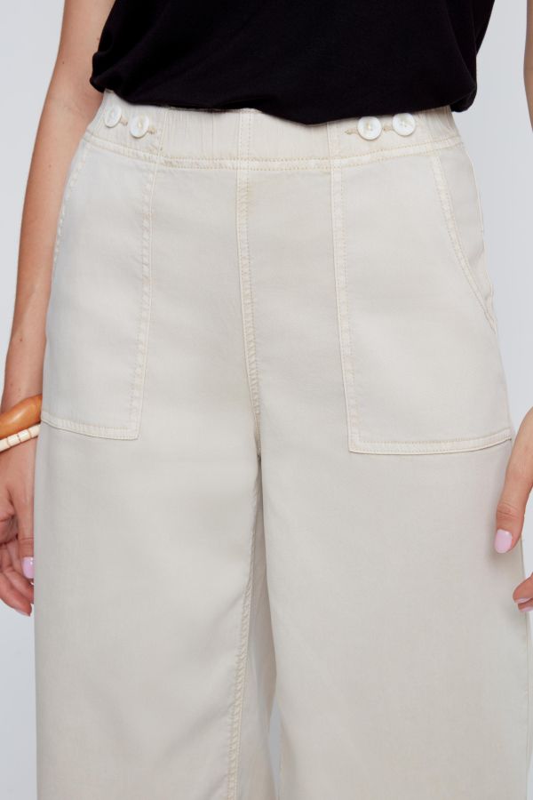 Capri sport chic - 2612015 - C.Y.C. Coco Y. Club Inc Capri sport chic - 2612015 - C.Y.C. Coco Y. Club Inc