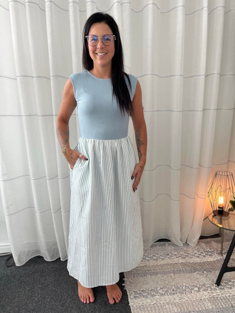 Robe longue - 21312B - 24 Colours Robe longue - 21312B - 24 Colours