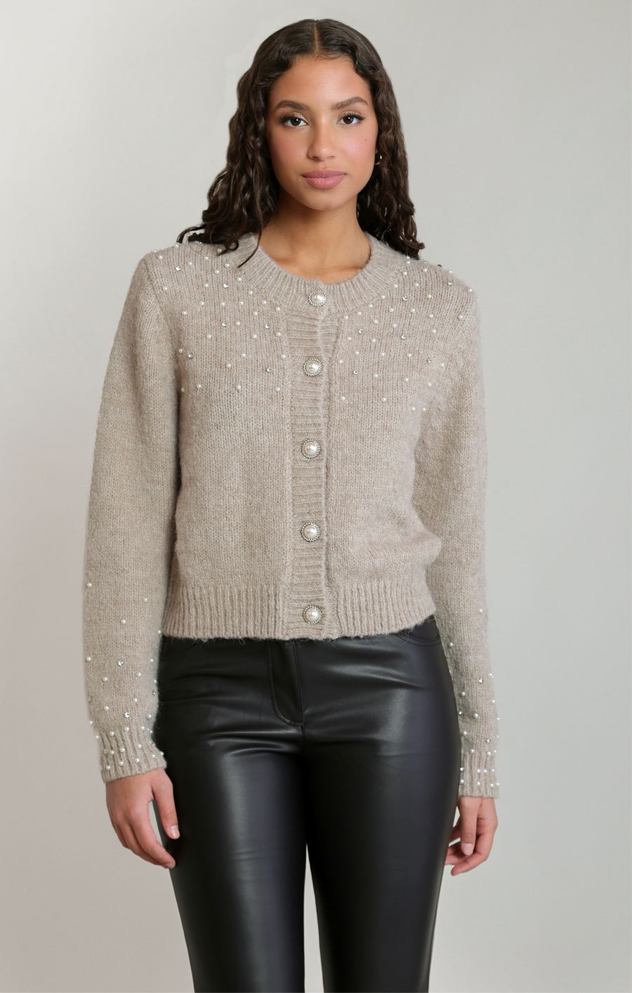 Cardigan en tricot boutonné à l'avant - 2827263 D - Dex