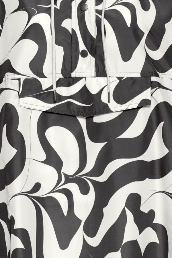 Imperméable motif - 20818428 - B.Young