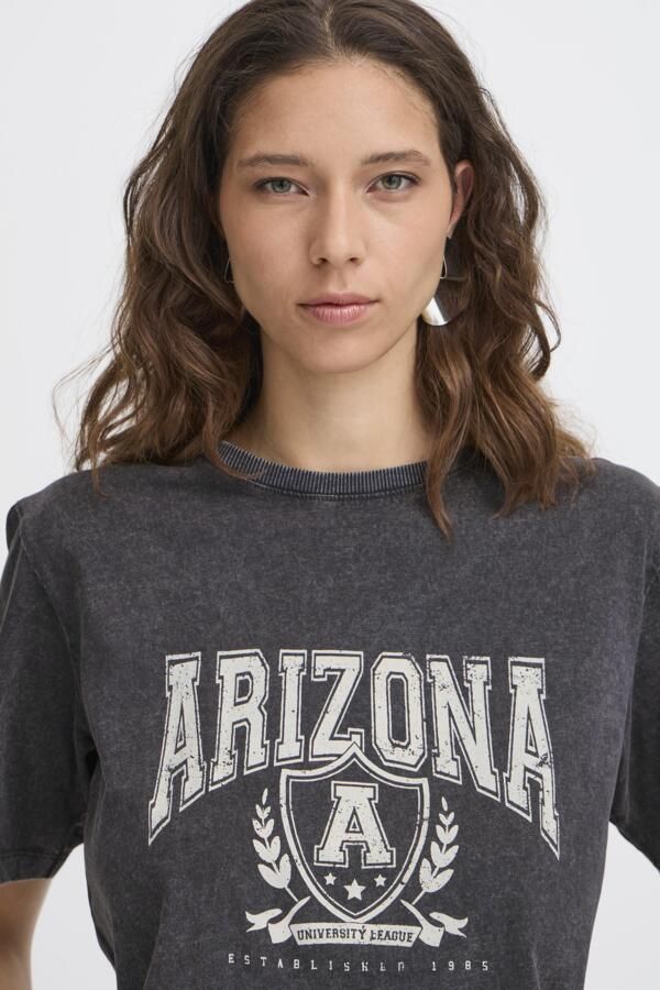 T-shirt - 20817194 - B.Young