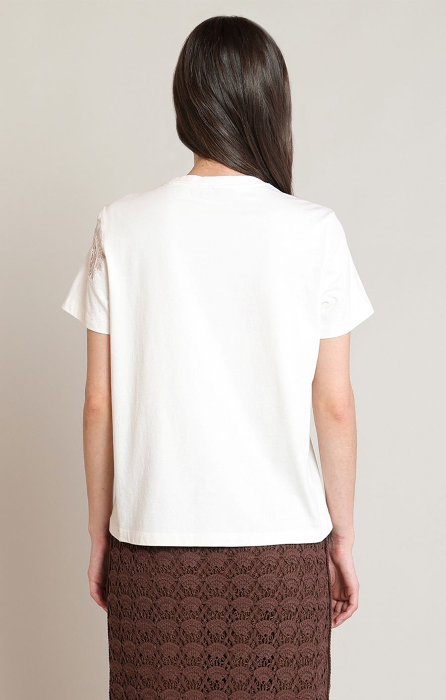 T-shirt uni insertion dentelle