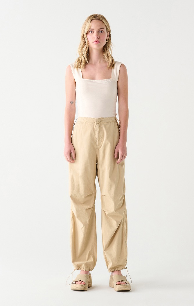 Camisole encolure carrée 