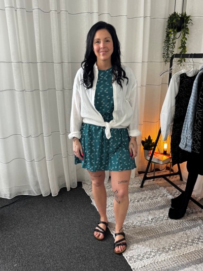 Robe sans manche col rond