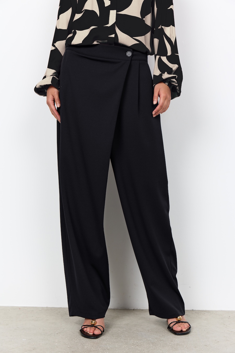 Pantalon croisé uni - 27942 - Soya Concept
