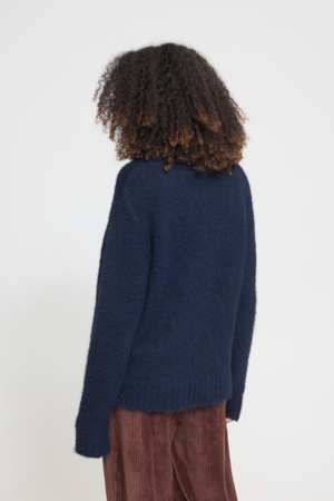 Chandail tricot motifs devant