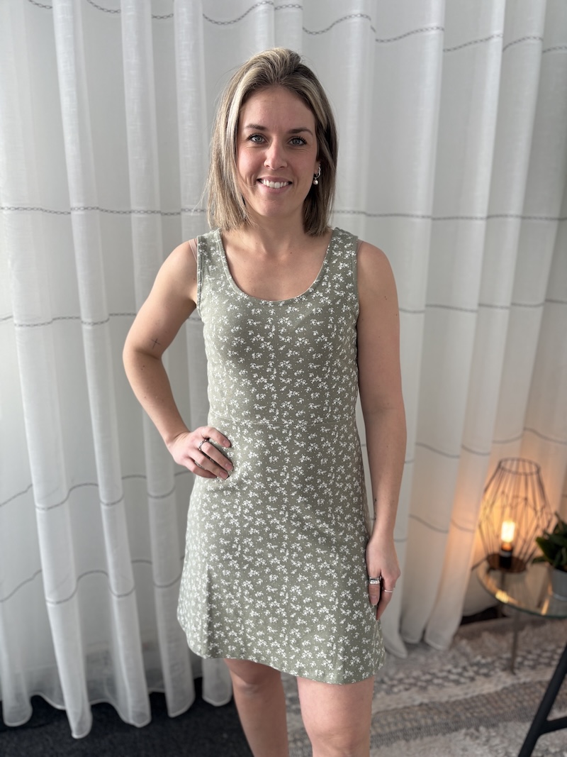 Robe ligne A sans manche - MCSPAW06434 - Mandarine & Co