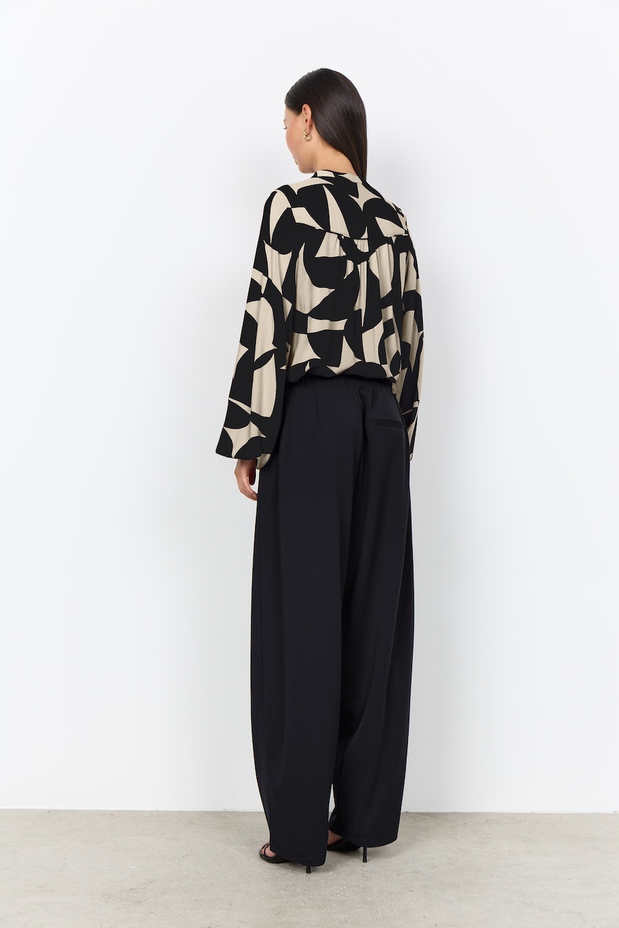 Pantalon croisé uni - 27942 - Soya Concept