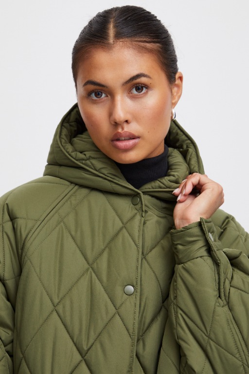 MANTEAU SPORT/CHIC NYLON OVERSIZED