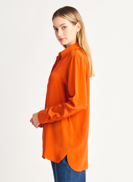Blouse satinée