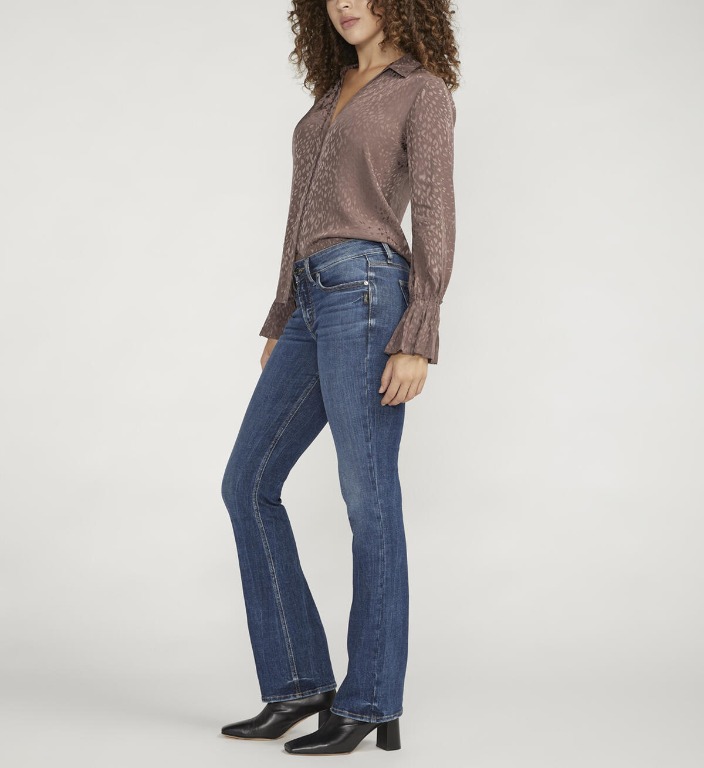 Jeans Suki curvy fit taille moyenne coupe étroite semi-évasé