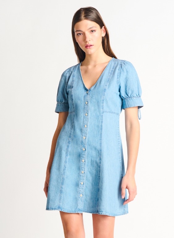 Robe en jeans manche courte boutonnée