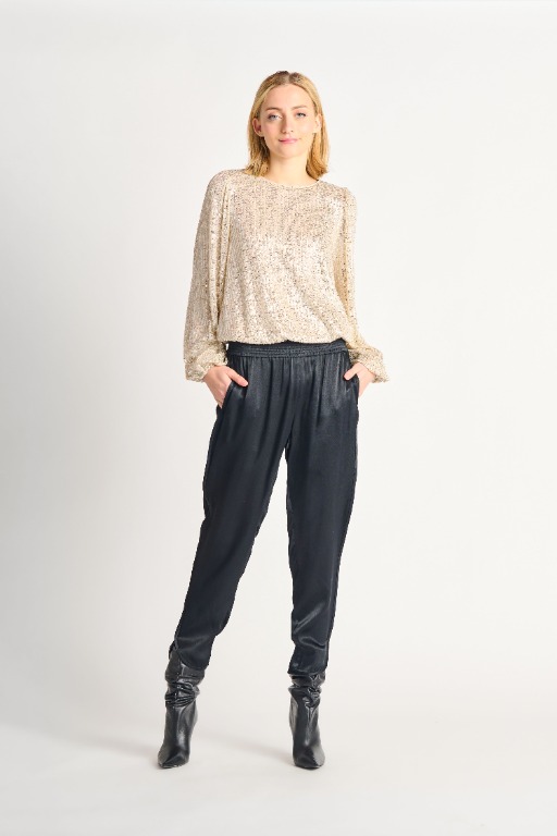 Pantalon satin chic 