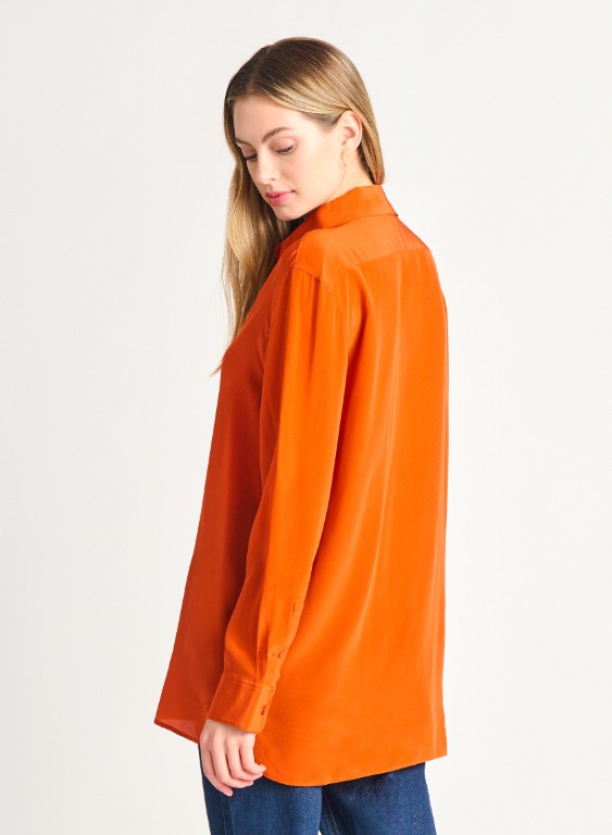 Blouse satinée