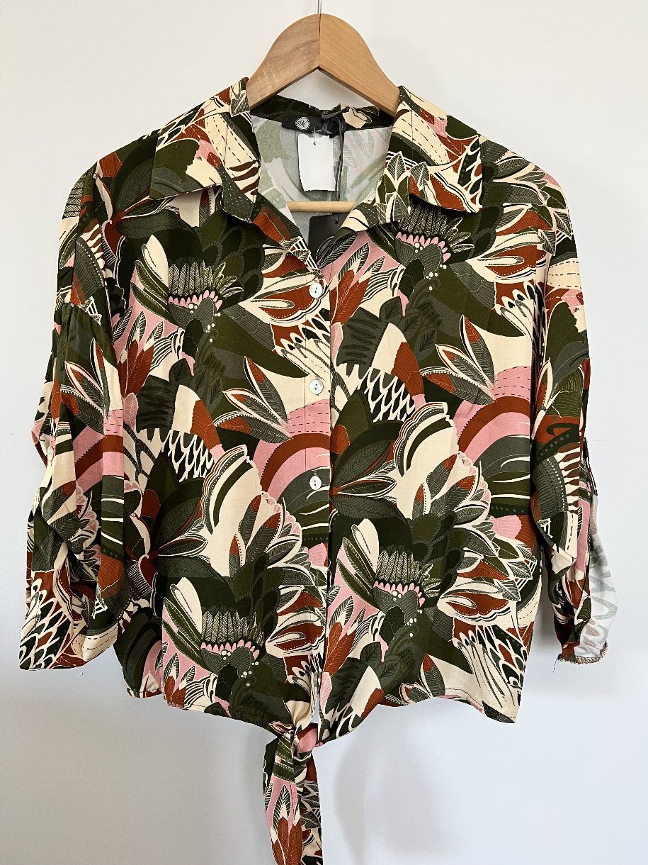 BLOUSE MANCHE 3/4 CHIC MOTIF NOEUD BAS